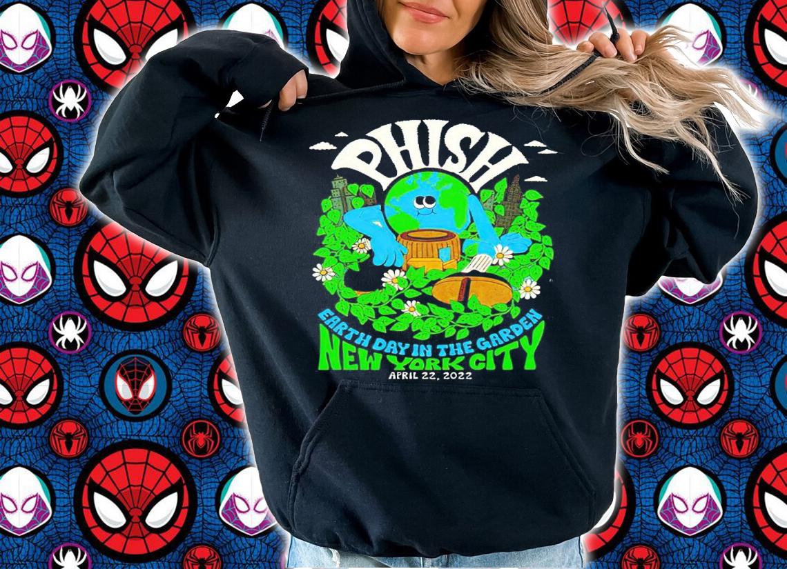 Phish Earth Day In The Garden on Heather Dusty New York City New T-Shirt t-shirt