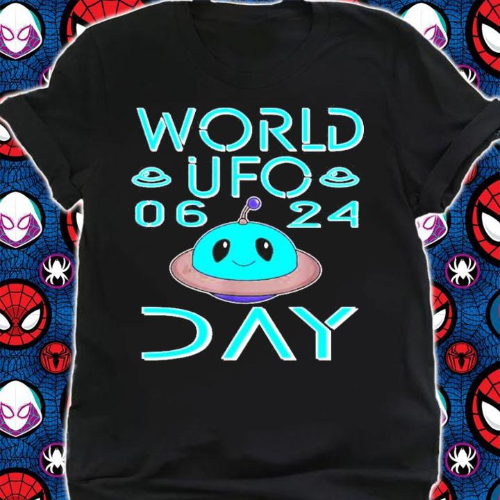 World UFO Day 06-24 T-Shirt t-shirt
