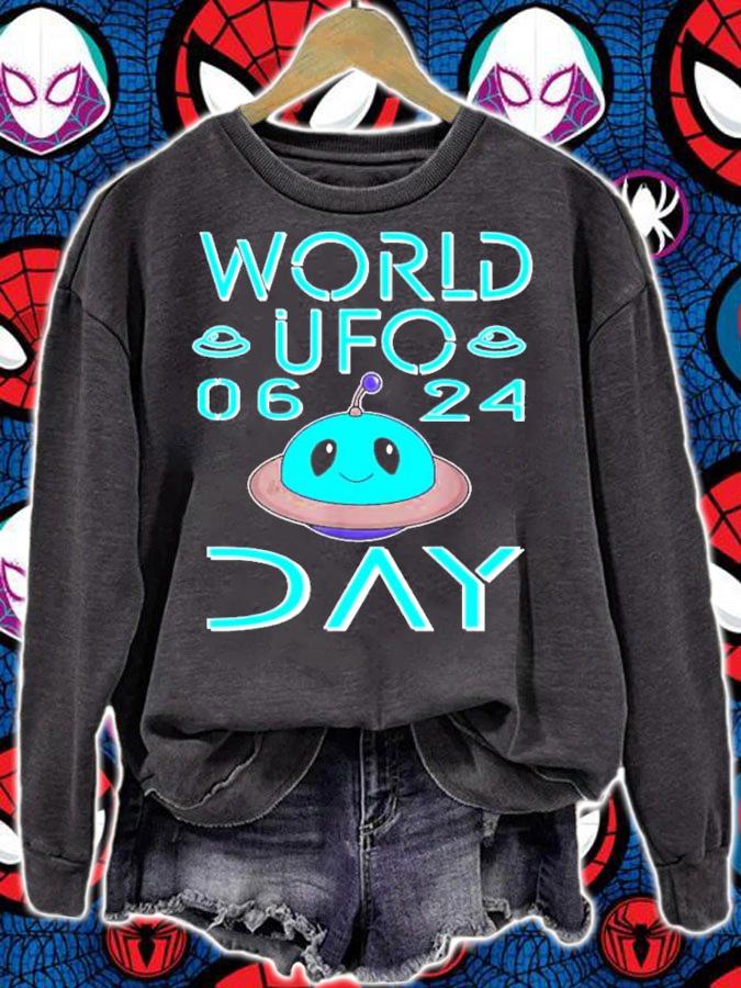World UFO Day 06-24 T-Shirt t-shirt