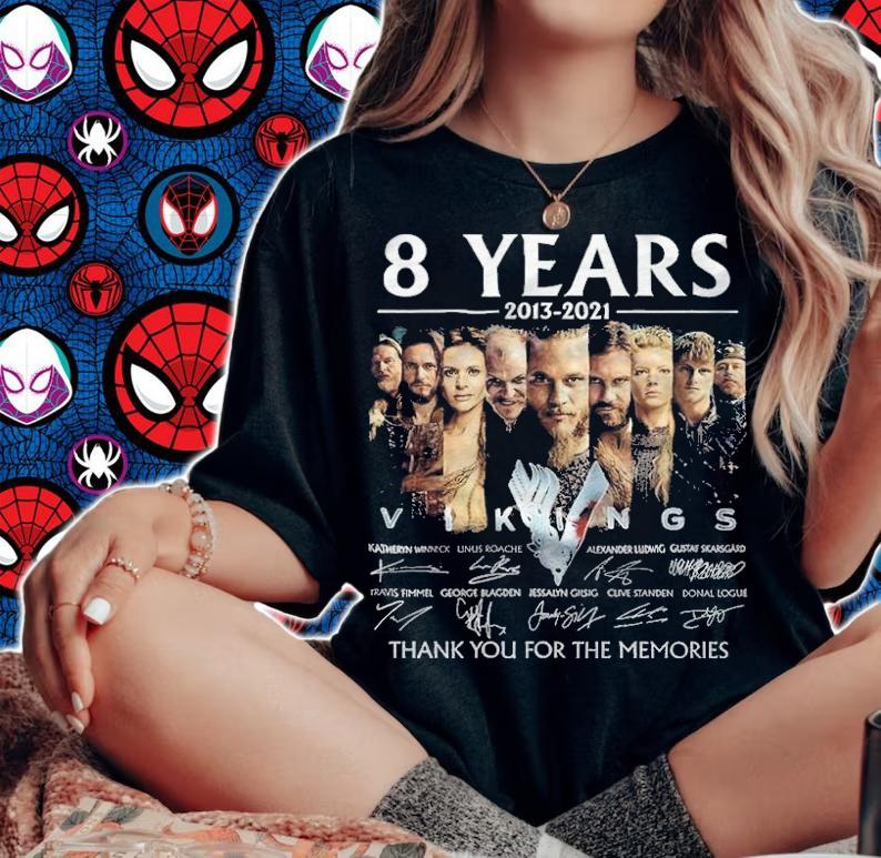8 years 2013-2021 Vikings signatures shirt t-shirt