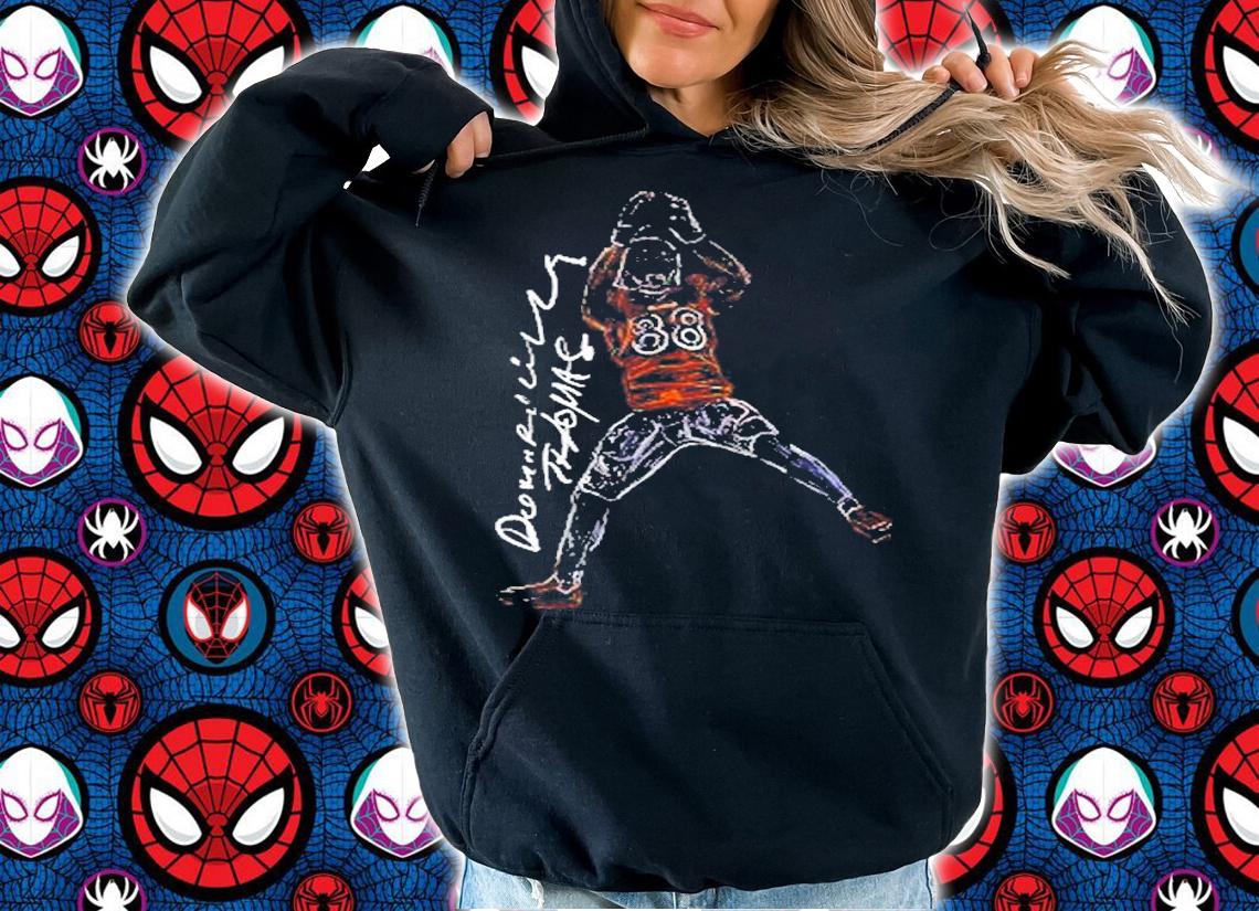 Demaryius Thomas Denver Broncos NFL Football Player Graphic T-Shirt t-shirt hoodie