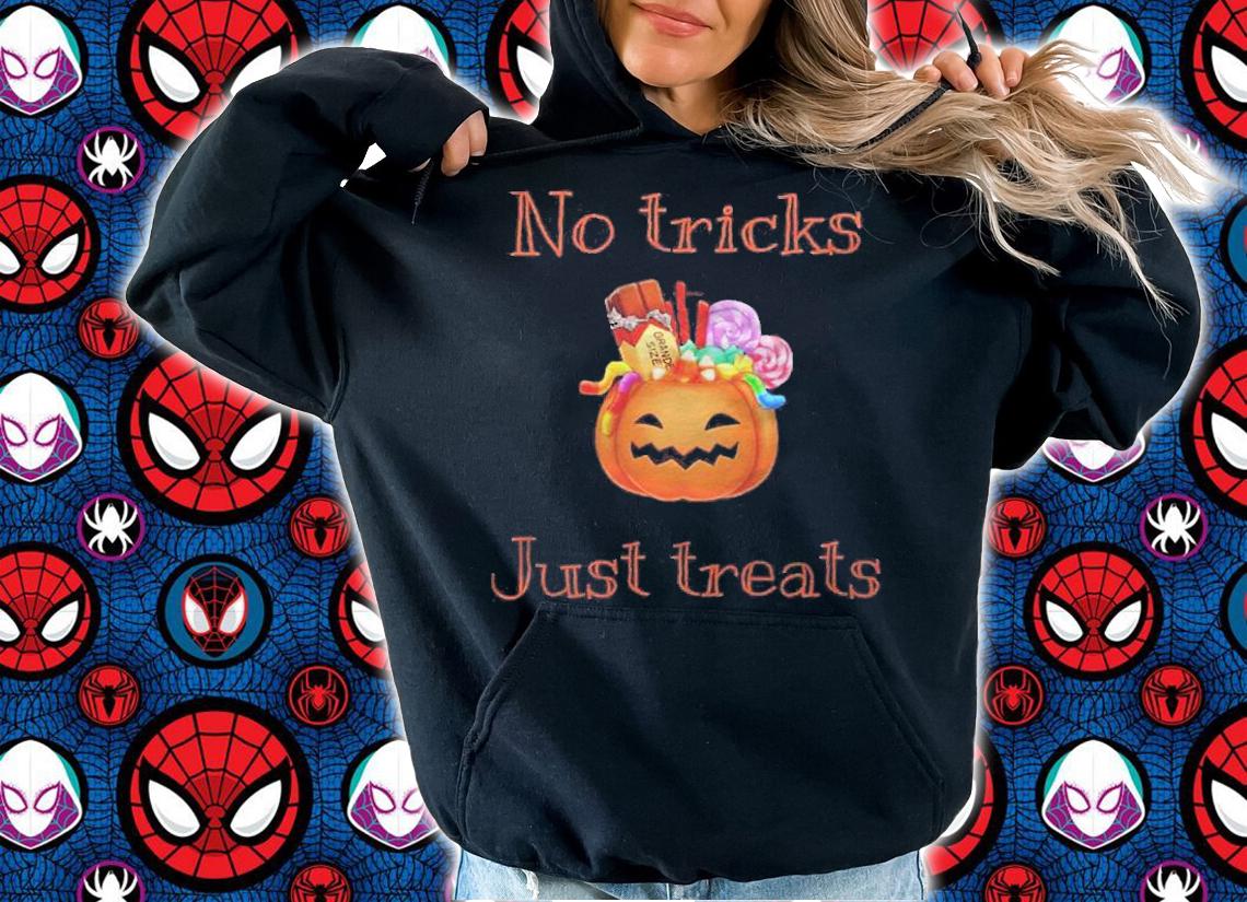 Halloween No Tricks, Just Treats Shirt t-shirt
