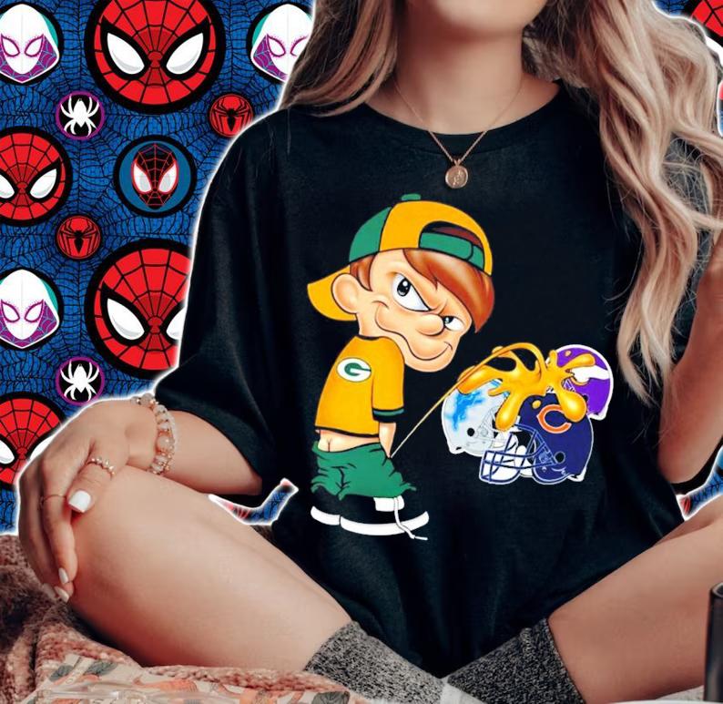 Green Bay Packer Calvin Peeing Piss On Other Sports Teams t-shirt