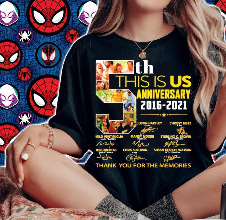 5th this is us anniversary 2016 2021 signatures t-shirt