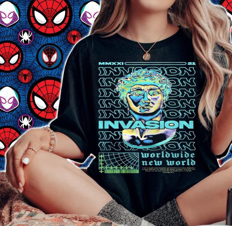 Invasion Worldwide New World Statue T-shirt