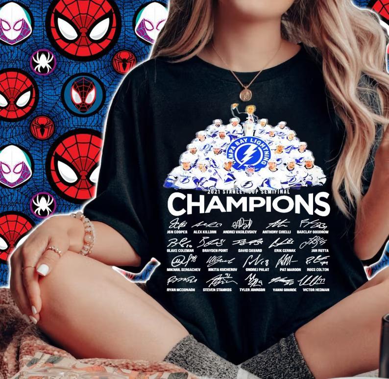 Tampa Bay Lightning 202 Stanley Cup Final Champions signatures all team shirt woman shirt