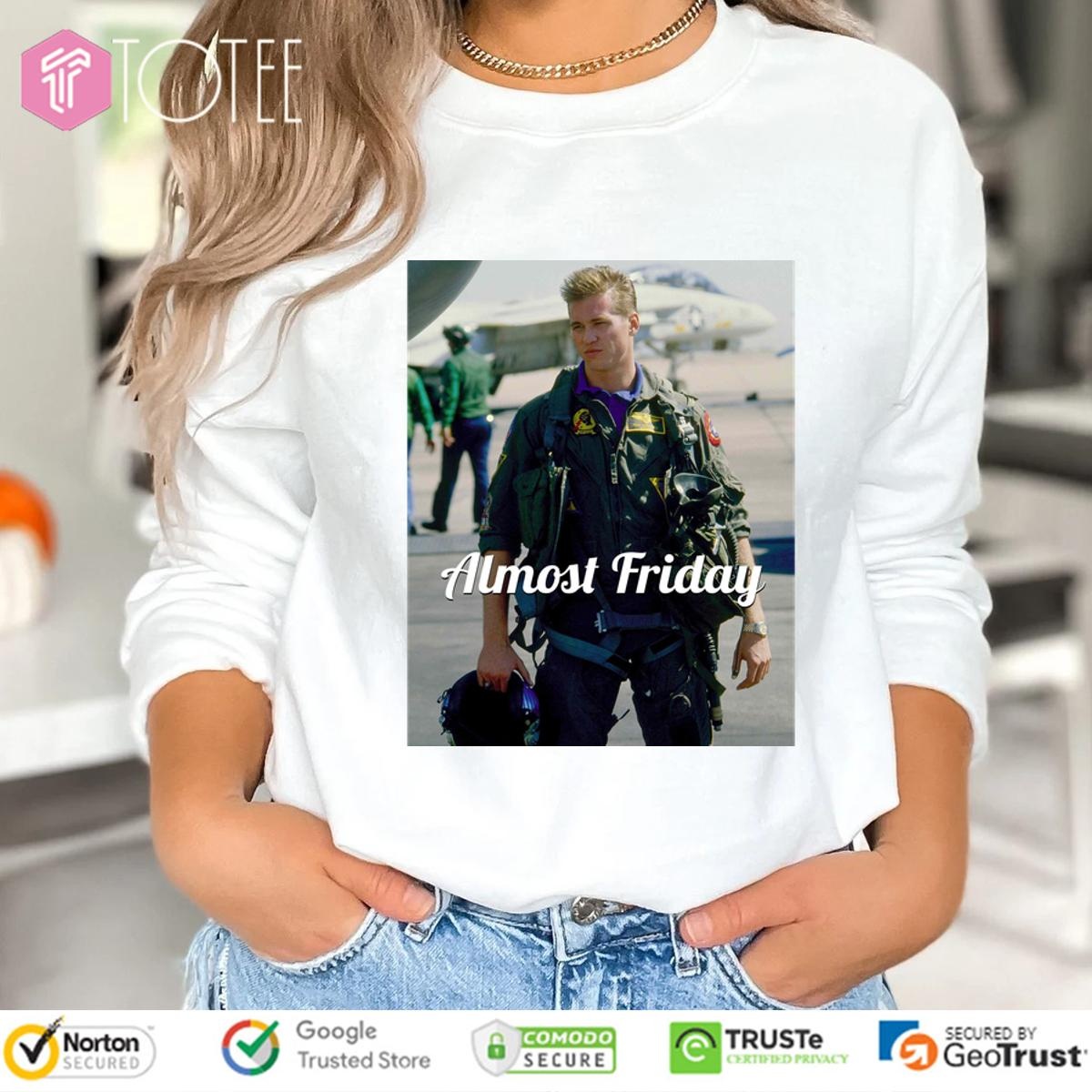 Sweatshirt Sweatshirt